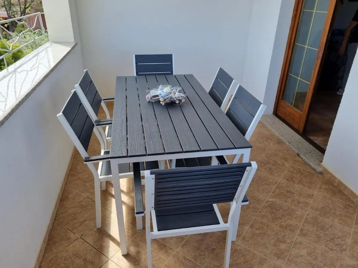 Villino Figarolo Apartment San Teodoro